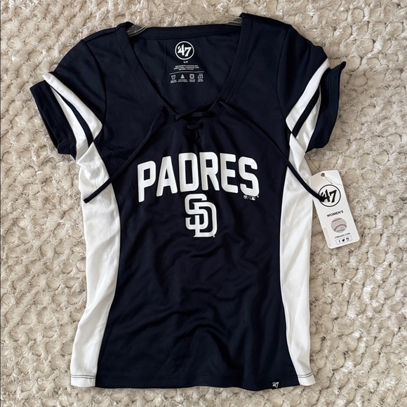 NWT Padres V Neck Shirt - Women’s Size Small - Picture 1 of 4